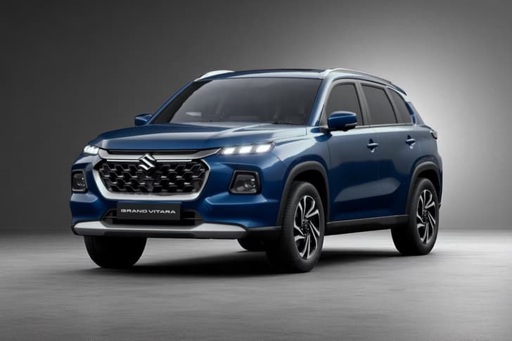 Maruti Suzuki Grand Vitara Color Nexa Blue